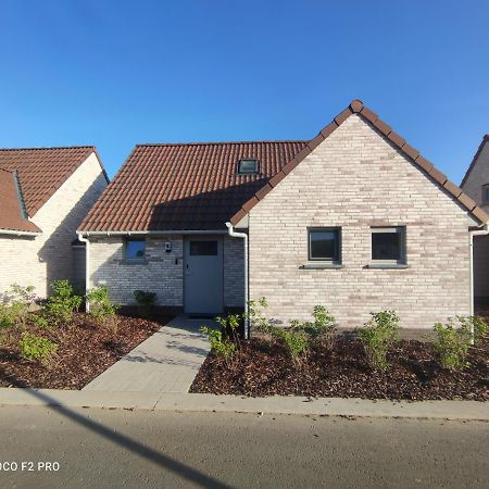 Vakantiewoning Polderhuis 10, Airco En Verwarming In Alle Kamers, Prive Parkeerplaats En Afgesloten Tuin Koksijde Exterior foto