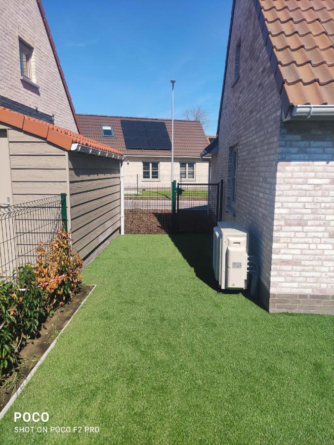 Vakantiewoning Polderhuis 10, Airco En Verwarming In Alle Kamers, Prive Parkeerplaats En Afgesloten Tuin Koksijde Exterior foto