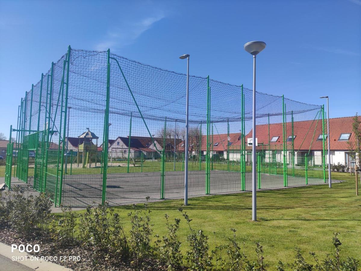Vakantiewoning Polderhuis 10, Airco En Verwarming In Alle Kamers, Prive Parkeerplaats En Afgesloten Tuin Koksijde Exterior foto