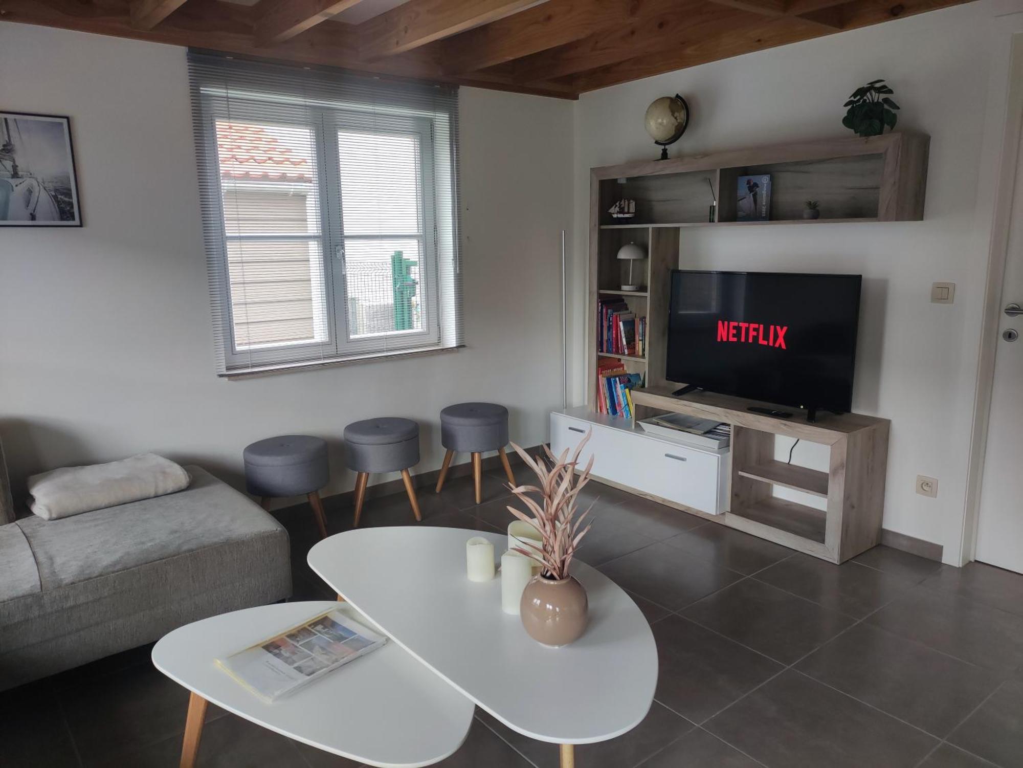Vakantiewoning Polderhuis 10, Airco En Verwarming In Alle Kamers, Prive Parkeerplaats En Afgesloten Tuin Koksijde Exterior foto